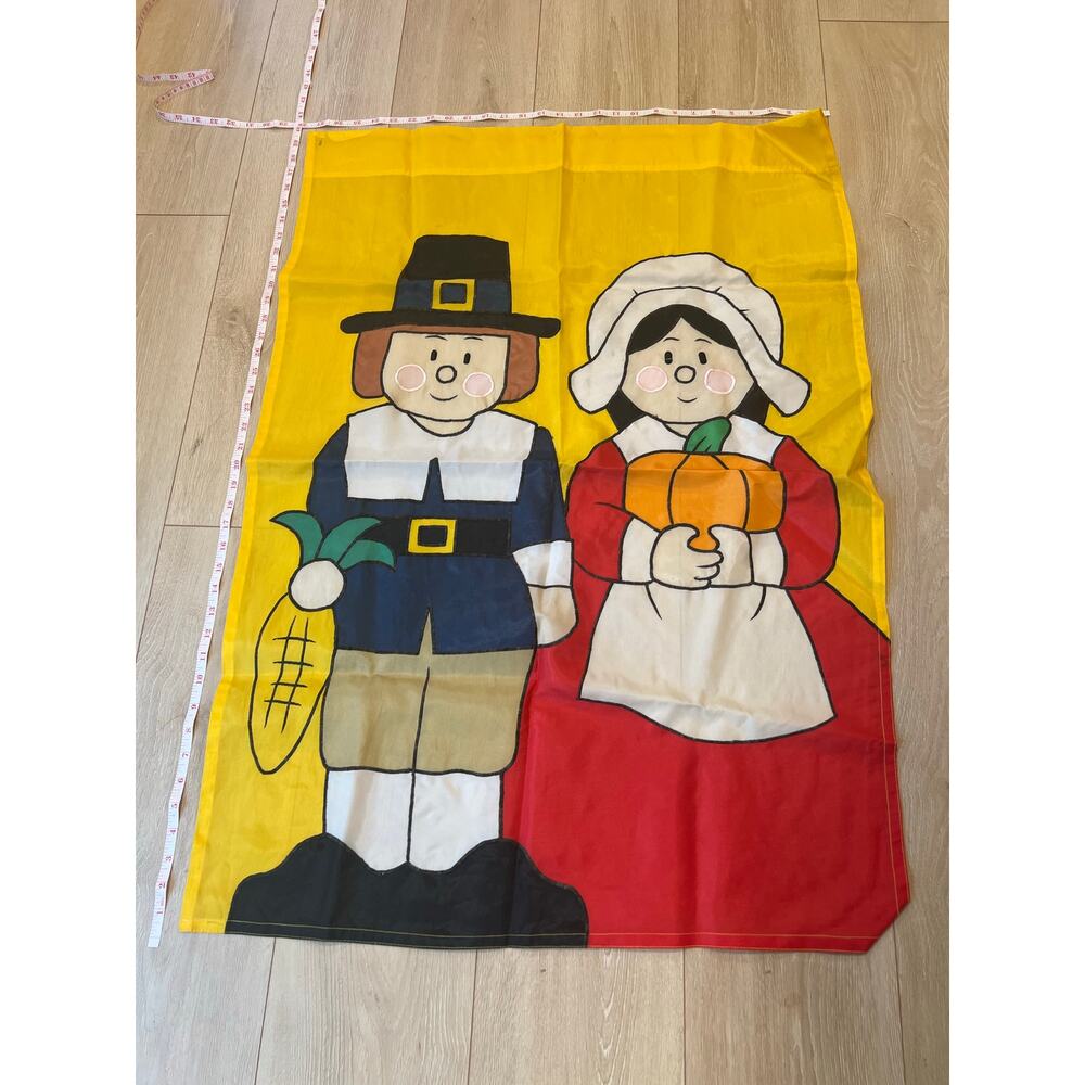 Vintage Thanksgiving Porch Flag Pilgrim Man & Woman Pumpkin Fall Harvest JL
